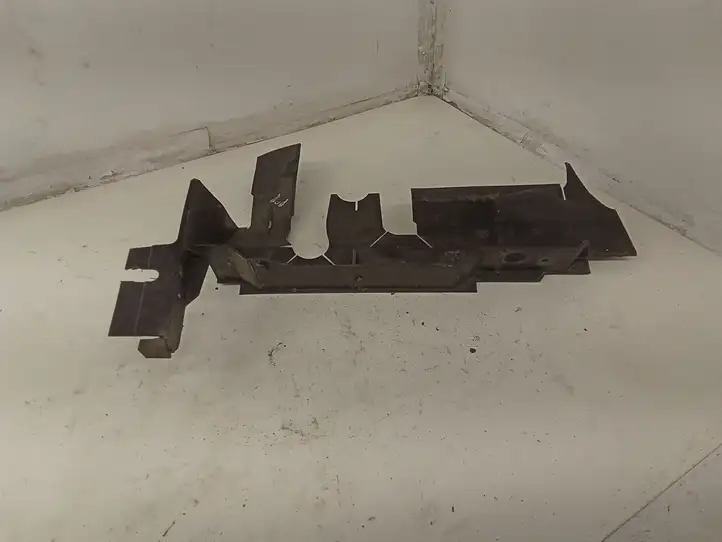 Skoda Octavia Mk2 (1Z) (2004 - 2013)  1Z0121284B Устройство (устройства) для отвода воздуха