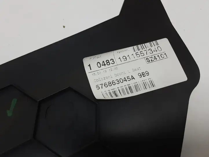 Seat Ateca (2016 - ) 576868431A Прочие детали салона — фото 4