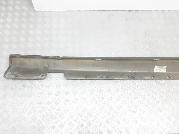 Mercedes-Benz CLS C219 (2003 - 2011)  A2196900240 Порог