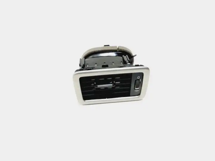 Volvo V70 (2007 - 2013) 30755183 Боковой воздушный дефлектор — фото 1