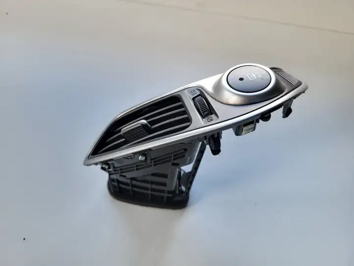 Hyundai ix35 (2009 - 2013) Боковой воздушный дефлектор — фото 2