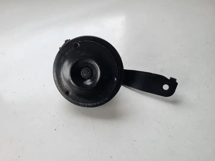 Kia Xceed (2019 - 2022) Сирена сигнализации — фото 3
