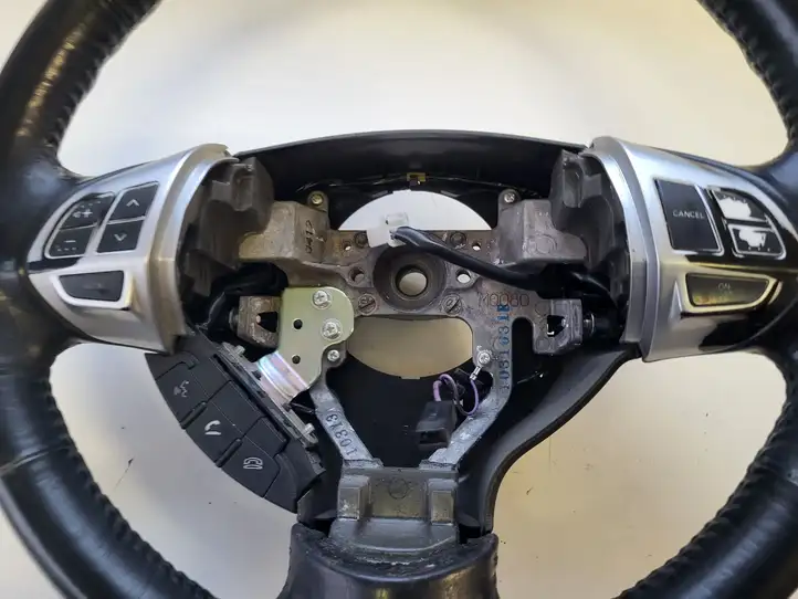 Mitsubishi ASX (2010 - 2016) Руль — фото 7