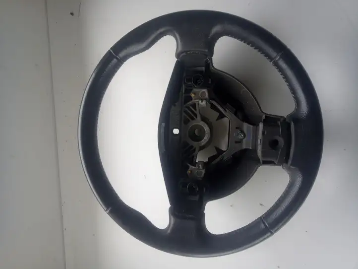 Nissan Qashqai (2010 - 2013) Руль — фото 2