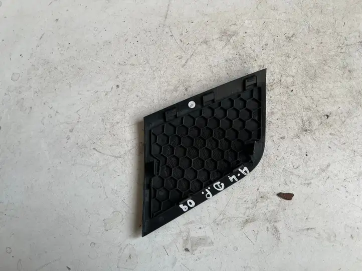 Audi A4 (2007 - 2011)  8T0857228 Отделка бокового динамика