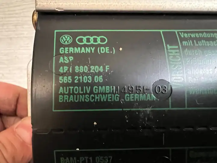 Audi A6 S6 C5 4B (1997 - 2001) 4B1880204F Подушка безопасности пассажира — фото 2