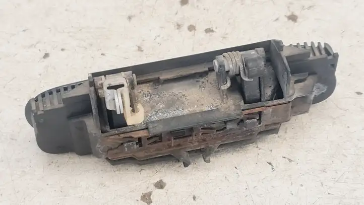 Audi A6 S6 C5 4B (1997 - 2001) 4B0839885 Наружная ручка задней двери — фото 2