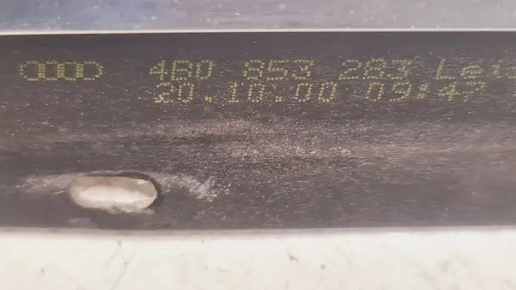 Audi A6 S6 C5 4B (1997 - 2001) 4B0853283 Накладка стекла передней двери — фото 3