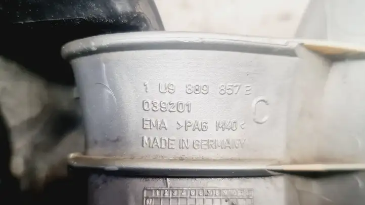Skoda Octavia Mk1 (1U) (1996 - 2004) 1U9809857 Крышка топливного бака — фото 4