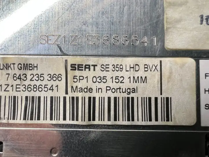 Seat Altea (2004 - 2009) 5P1035152 Магнитола / мультимедийная система — фото 3