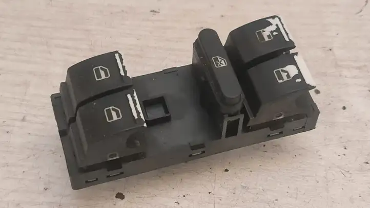 Seat Altea (2004 - 2009) 1K4959857 Кнопка стеклоподъемников — фото 1