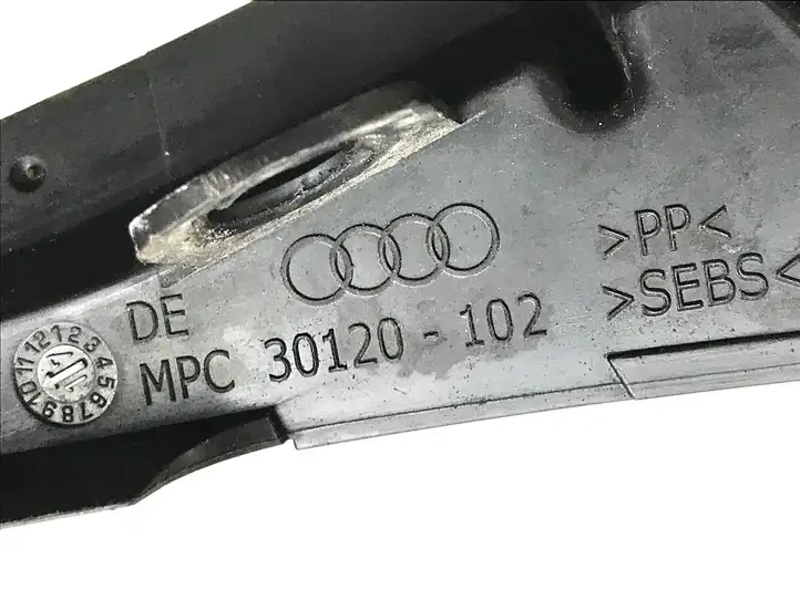 Audi A6 C7 (2011 - 2014) 4G0805234 Прочие детали моторного отсека — фото 3