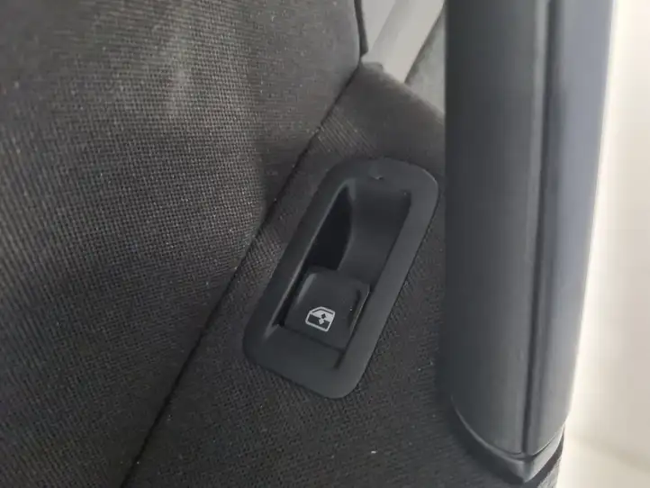 Volkswagen Golf VII (2013 - 2019) 5G4868115D Обшивка задней двери — фото 5