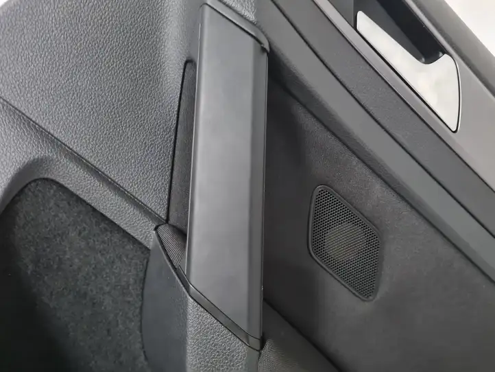 Volkswagen Golf VII (2013 - 2019) 5G9867212 Обшивка задней двери — фото 4