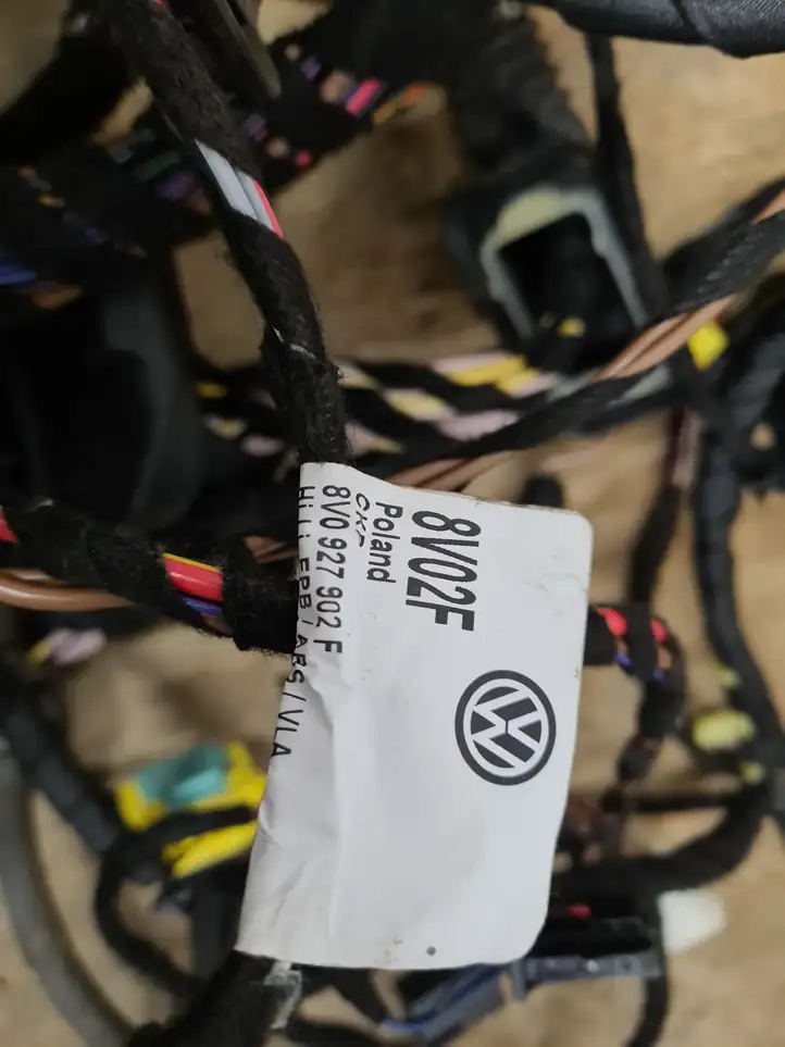 Volkswagen Golf VII (2013 - 2019) 8V0927902F Прочая электропроводка — фото 2