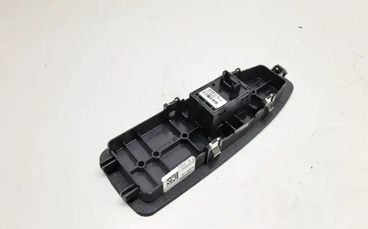 BMW 3 F30 F35 F31 (2012 - 2018) 9208107 Блок кнопок стеклоподъемников — фото 2