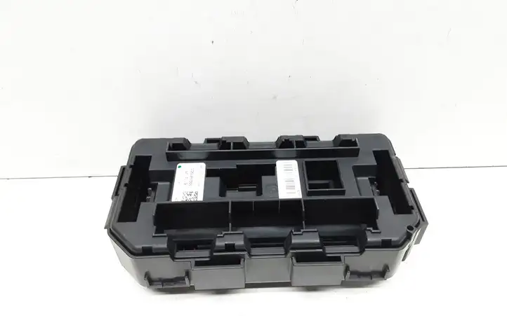 BMW 3 F30 F35 F31 (2012 - 2018) 9224879 Блок предохранителей — фото 2