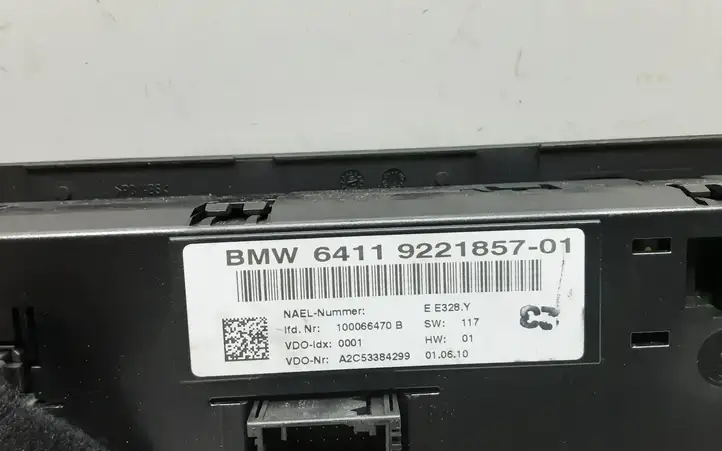BMW 3 E90 E91 (2005 - 2012) 9221857 Блок управления климат-контролем — фото 3