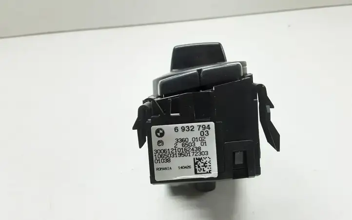 BMW 3 E90 E91 (2005 - 2012) 6932794 Включатель фонарей — фото 3