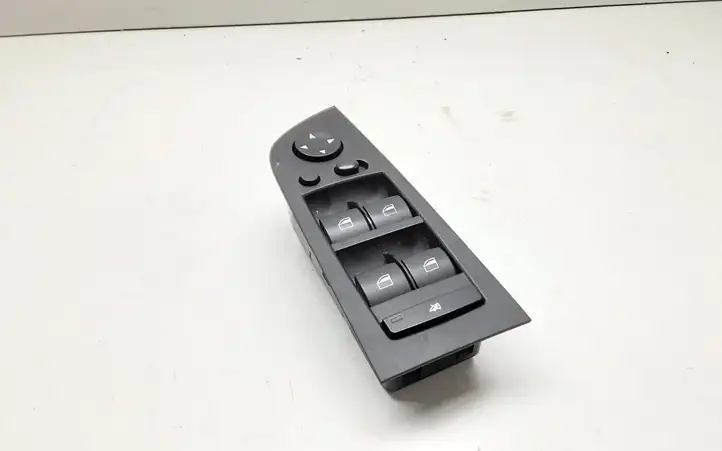 BMW 3 E90 E91 (2005 - 2012) 9132147 Кнопка стеклоподъемников — фото 1
