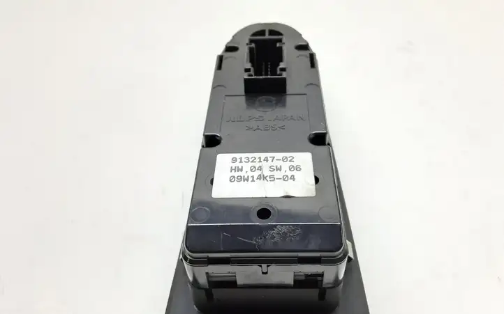 BMW 3 E90 E91 (2005 - 2012) 9132147 Кнопка стеклоподъемников — фото 3