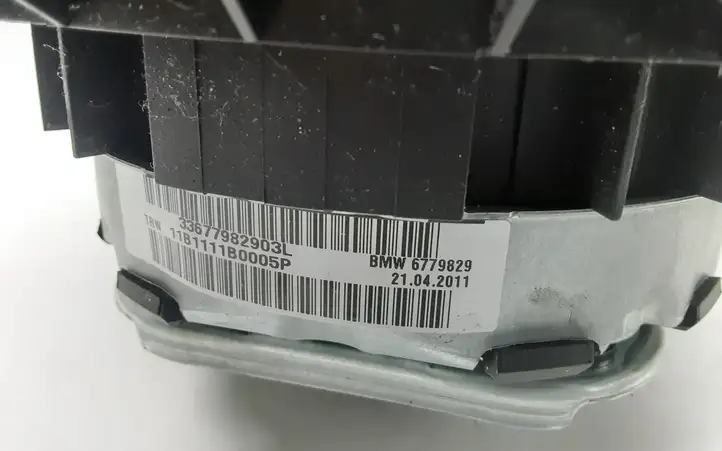 BMW 3 E90 E91 (2005 - 2012) 6779829 Подушка безопасности руля — фото 3
