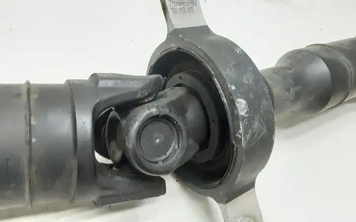 BMW 3 E90 E91 (2005 - 2012) 7575332 Карданный вал в сборе — фото 3