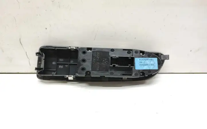 BMW 1 E82 E88 (2007 - 2014) 9167157 Кнопка стеклоподъемников — фото 2