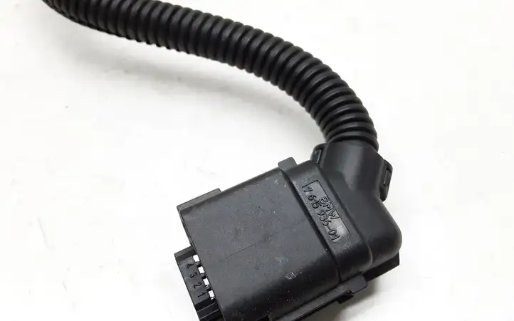 BMW 1 F20 F21 (2011 - 2019) 7608802 Прочая электропроводка — фото 3