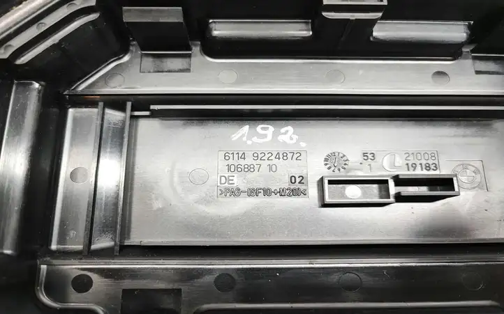 BMW 1 F20 F21 (2011 - 2019) 9224872 Крышка ящика предохранителей — фото 3