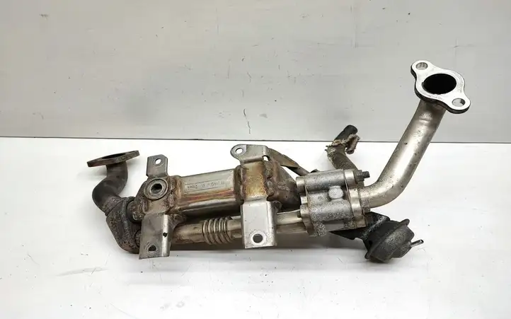Toyota Avensis T250 (2006 - 2009) 256800R021 Охладитель клапана EGR — фото 3