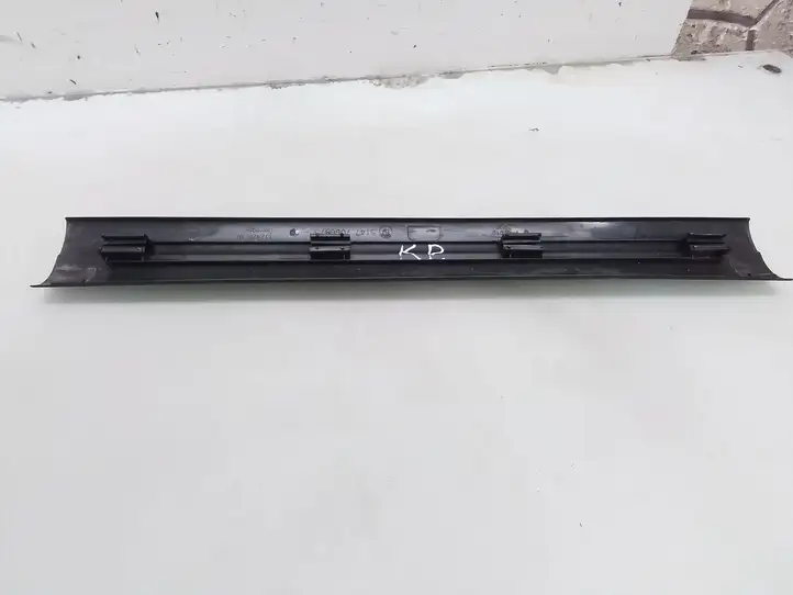 BMW 1 E81 E87 (2004 - 2011) 51477066975 Внутренняя отделка переднего порога — фото 3