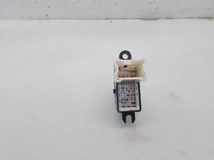 Nissan Murano Z50 (2002 - 2008)   Кнопка стеклоподъемников