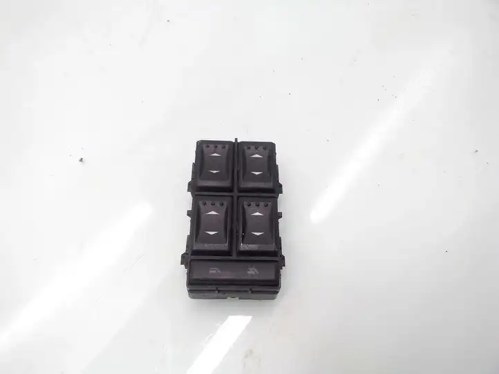 Ford Mondeo Mk III (2000 - 2007) 03163451 Блок кнопок стеклоподъемников — фото 1