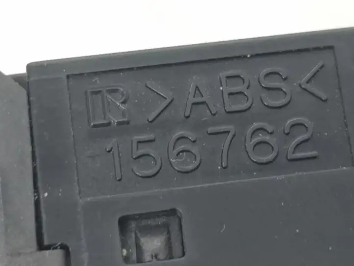 Toyota Avensis T250 (2003 - 2006) 156762 Кнопка обогрева стекла — фото 3