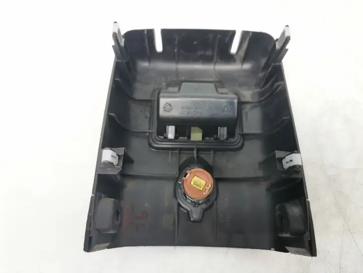 Toyota Avensis T250 (2003 - 2006) 5892305020 Задняя пепельница — фото 2