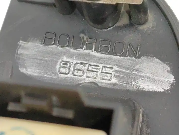 Toyota Avensis T250 (2003 - 2006)  7423105140 Кнопка стеклоподъемников