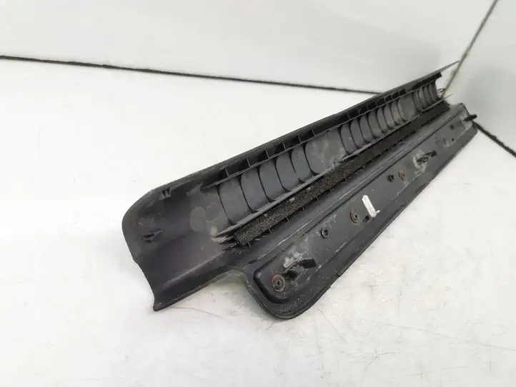 Toyota Avensis T250 (2003 - 2006) 6791405040 Внутренняя отделка переднего порога — фото 3