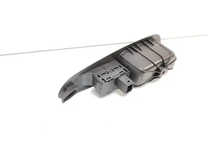 Peugeot 308 (2007 - 2013) 96573850XT Блок кнопок стеклоподъемников — фото 3