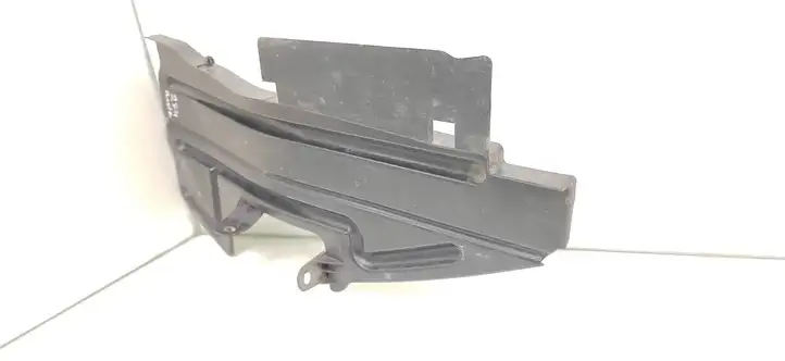 Toyota Avensis T250 (2003 - 2006) 5329405010 Дефлектор воздуха — фото 1