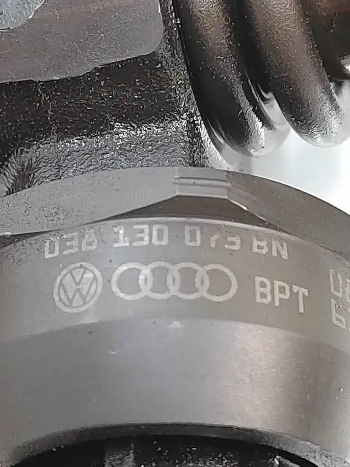 Volkswagen PASSAT B6 (2005 - 2010) 038130073BN Форсунка — фото 2