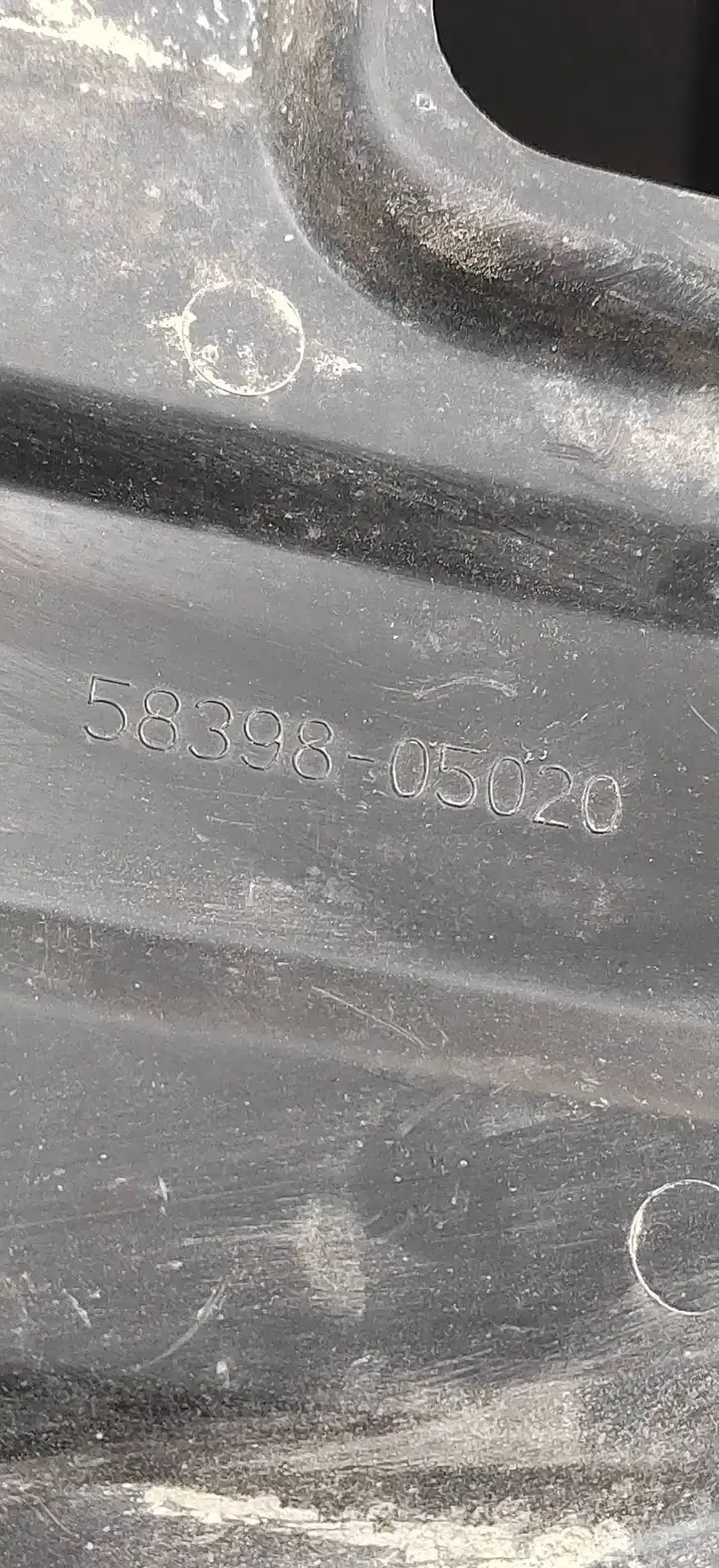 Toyota Avensis T250 (2003 - 2006) 5839805020 Защита заднего бампера — фото 2