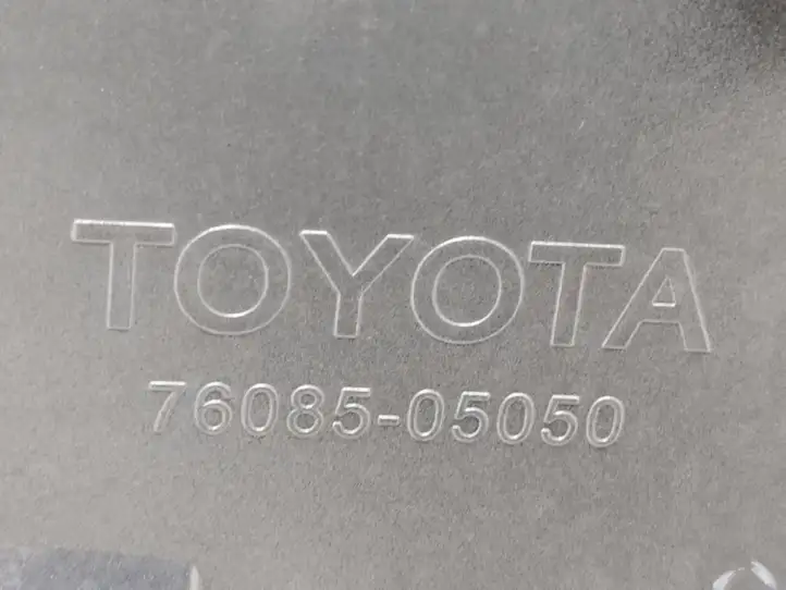 Toyota Avensis T250 (2003 - 2006) 7608505050 Спойлер заднего стекла — фото 3