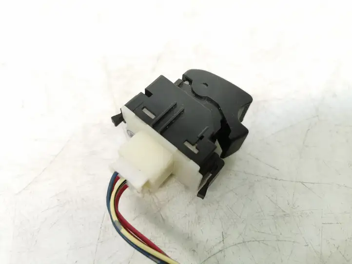 Toyota Avensis T250 (2006 - 2009) 8481005050 Блок кнопок стеклоподъемников — фото 2