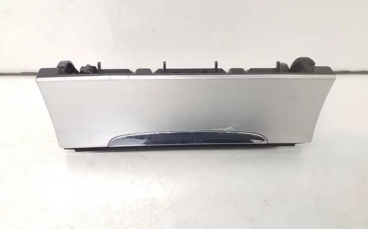 Volkswagen PASSAT B6 (2005 - 2010) 3C0857961A Передняя пепельница — фото 1