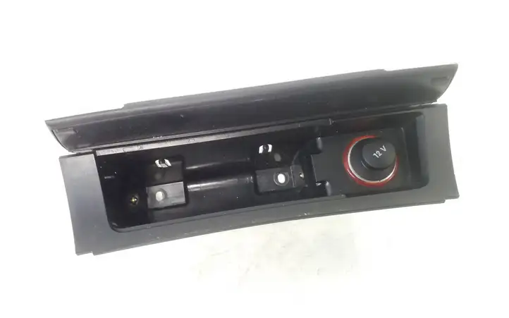 Volkswagen PASSAT B6 (2005 - 2010) 3C0857961A Передняя пепельница — фото 5
