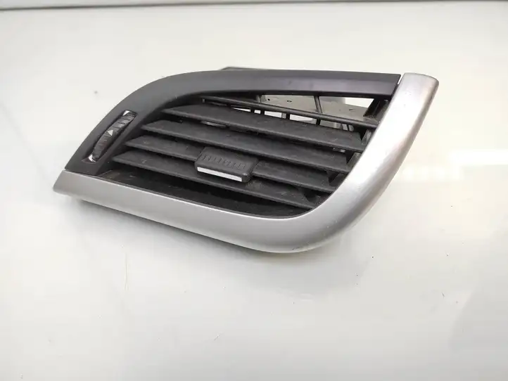 Peugeot 207 (2010 - 2016) 96724793ZD Боковой воздушный дефлектор — фото 1