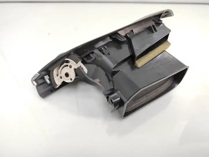 Peugeot 207 (2010 - 2016) 96724794ZD Боковой воздушный дефлектор — фото 2