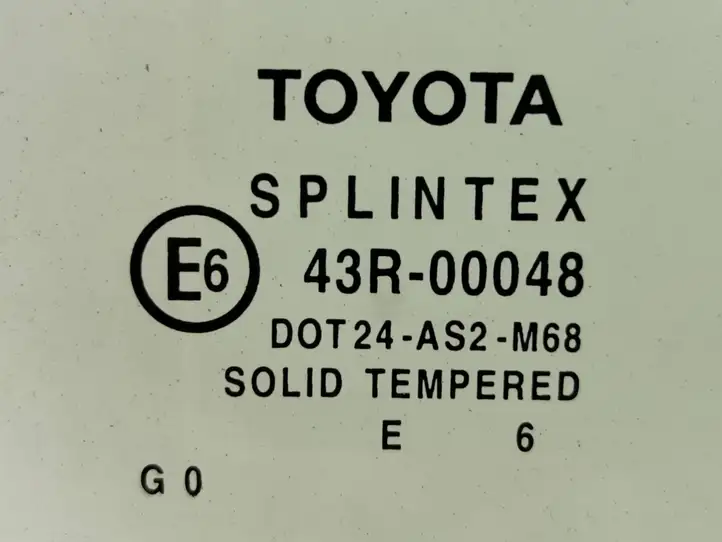 Toyota Avensis T250 (2006 - 2009) Стекло задней двери — фото 2