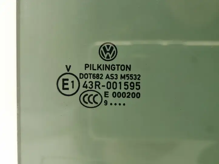 Volkswagen Touran I (2003 - 2010) Стекло задней двери — фото 2